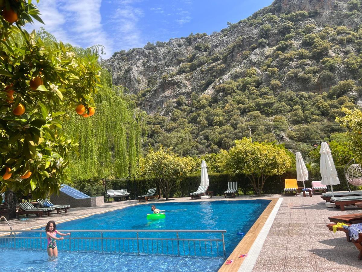 Arcadia Villas Чирали Экстерьер фото